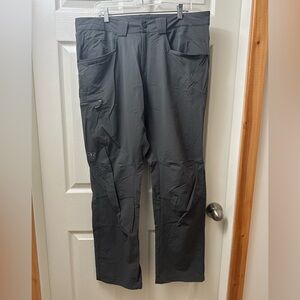 Men’s Outdoor Research Ferrosi Pants 36